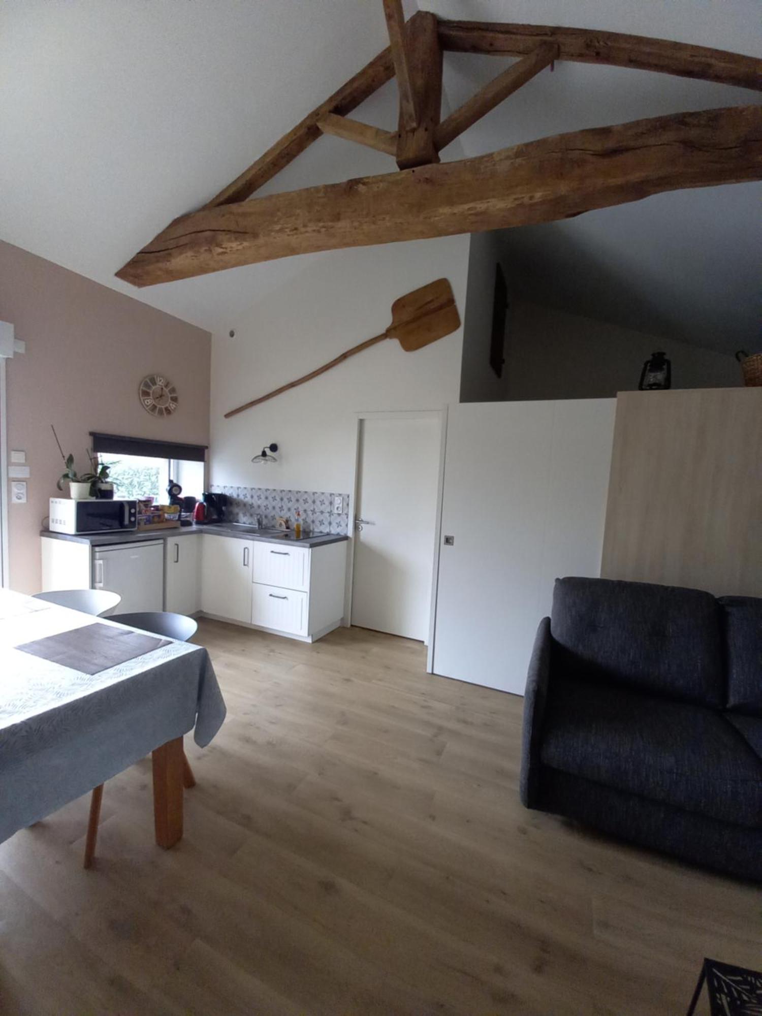 Gite La Petite Maison Montournais Esterno foto